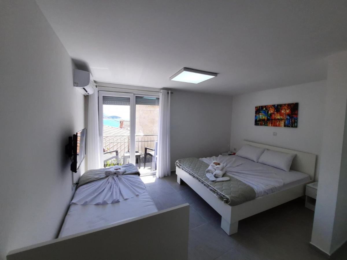 Redex Apartments Ohrid Exteriör bild