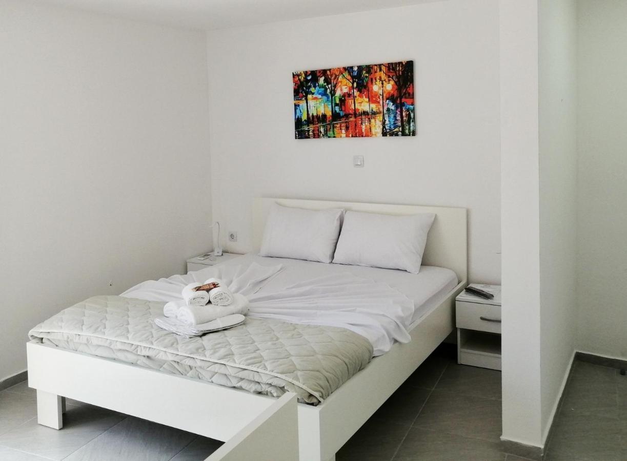 Redex Apartments Ohrid Exteriör bild